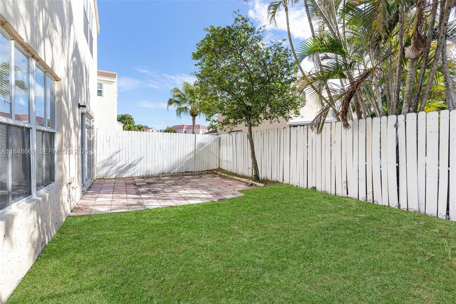 CORAL BAY REPLAT SECTION - Residential