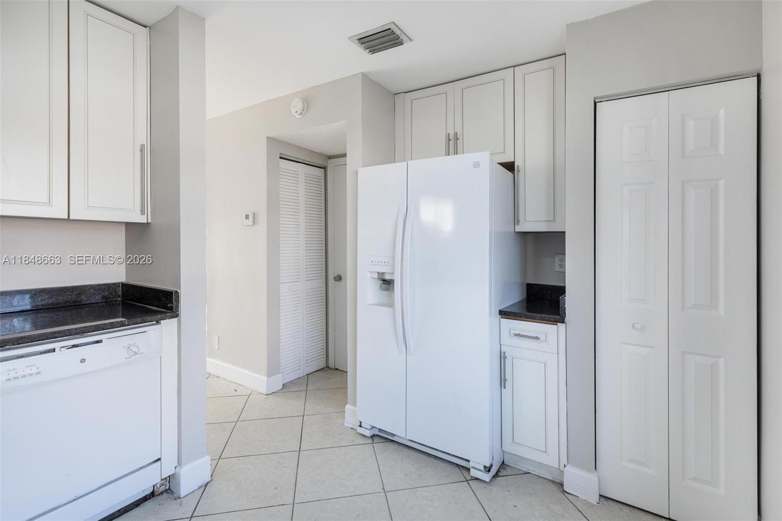 CORAL BAY REPLAT SECTION - Residential