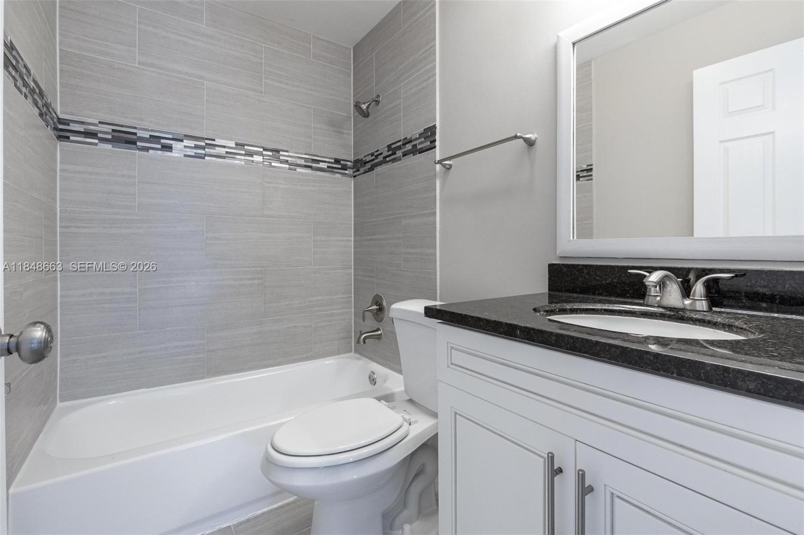 CORAL BAY REPLAT SECTION - Residential