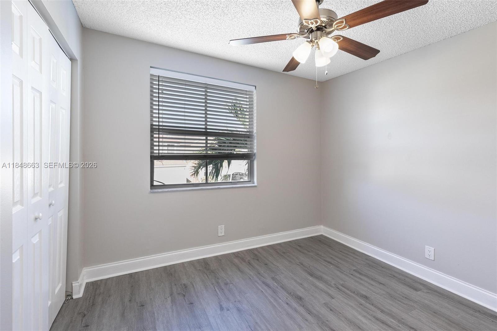 CORAL BAY REPLAT SECTION - Residential