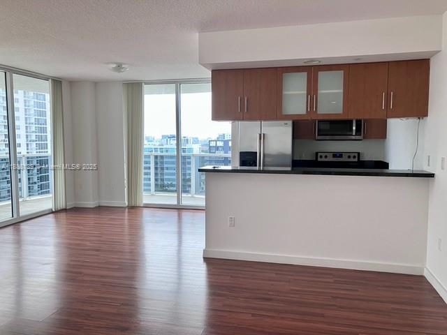 601 NE 23rd St 1705