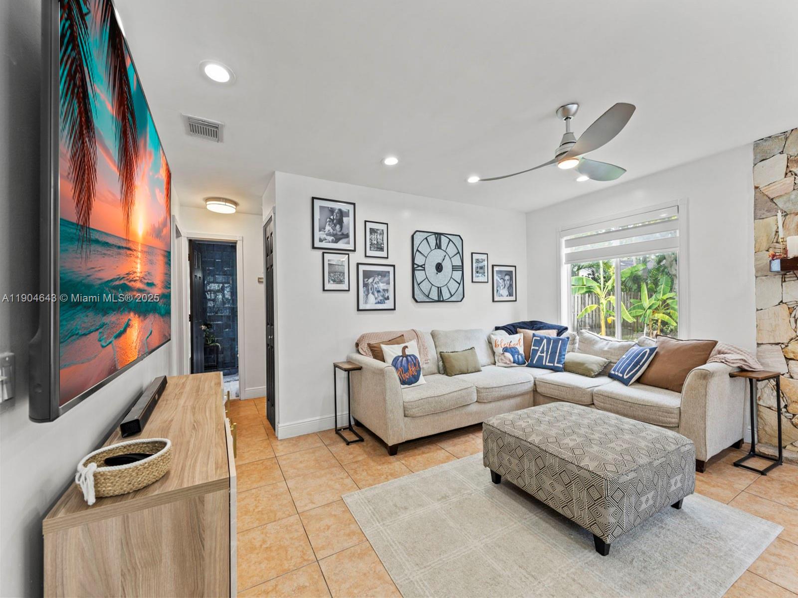 CROSSINGS SEC 3 THE - Residential