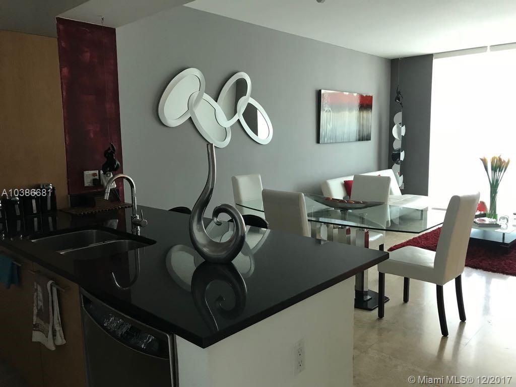 THE PLAZA 901 BRICKELL - Residential Lease