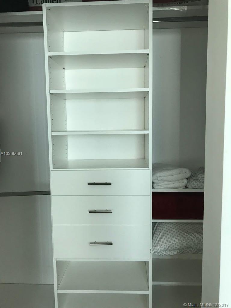 THE PLAZA 901 BRICKELL - Residential Lease