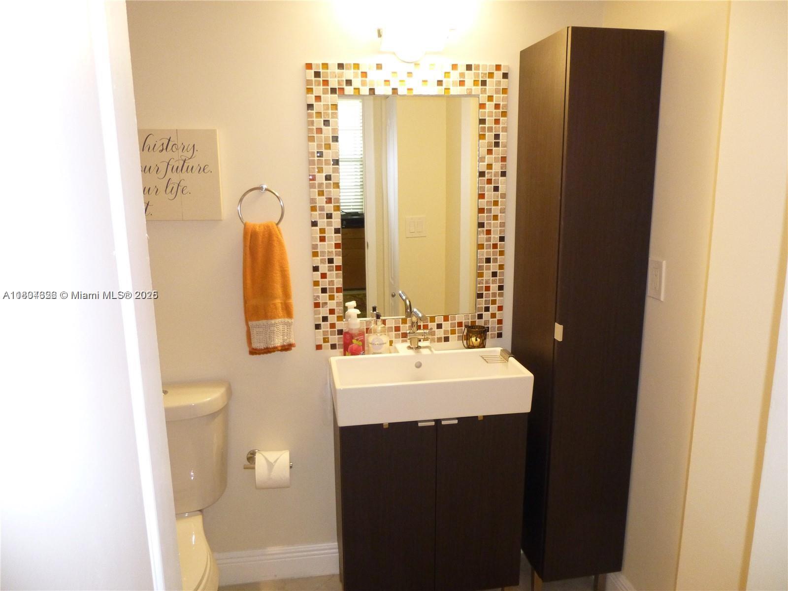 BRAVURA II CONDO - Residential