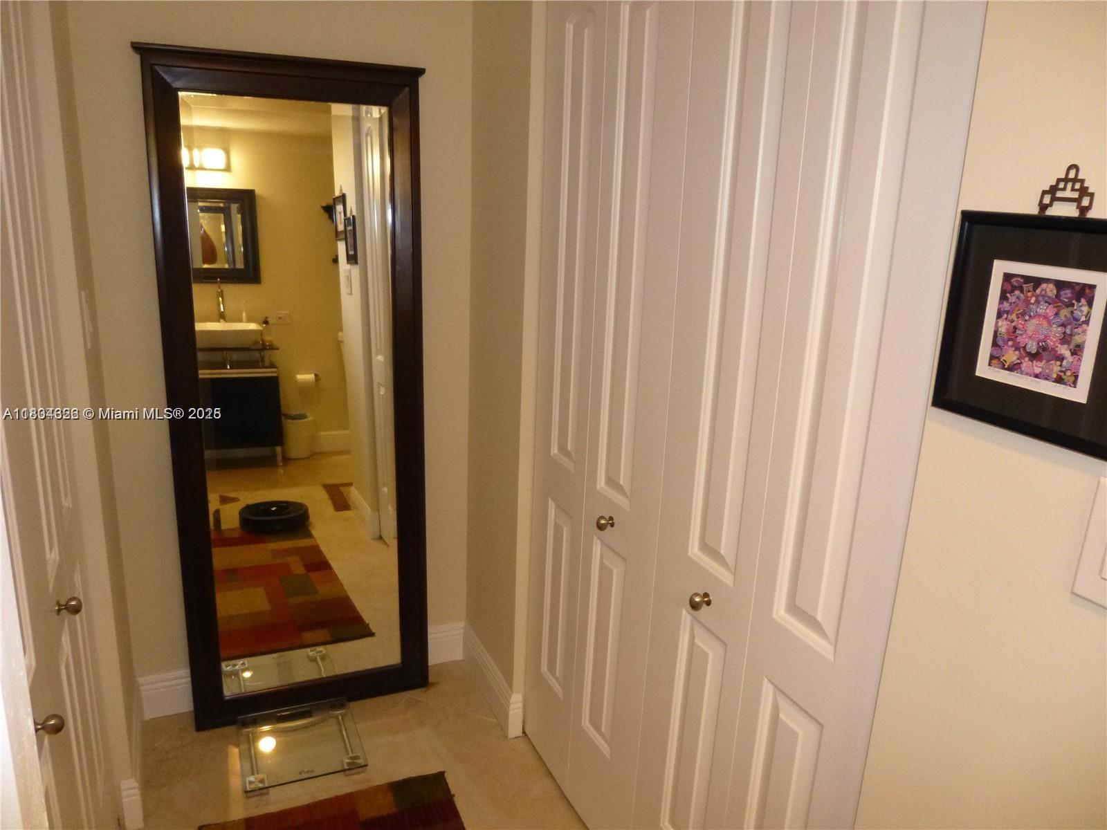 BRAVURA II CONDO - Residential