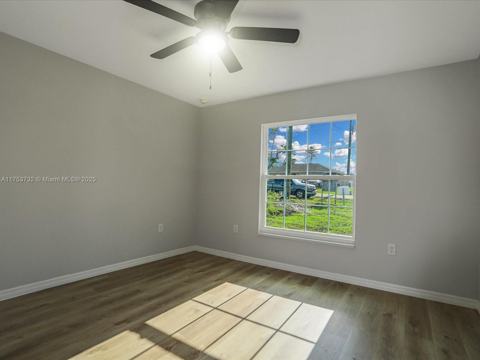 MARION OAKS UN FOUR - Residential