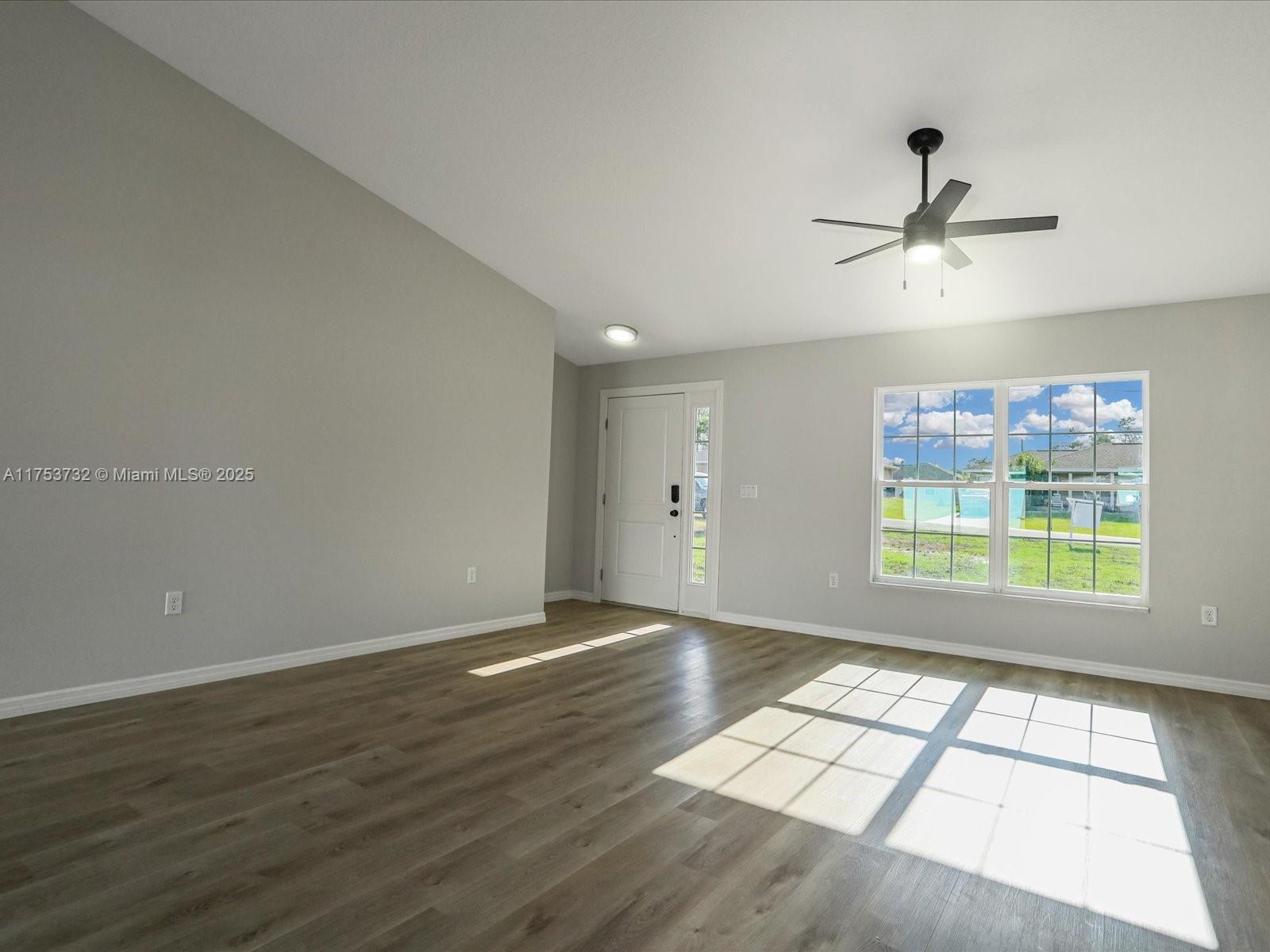 MARION OAKS UN FOUR - Residential