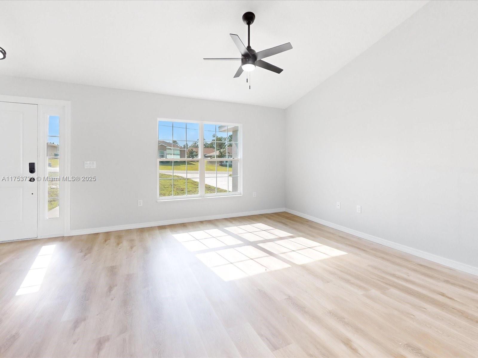 MARION OAKS UN FOUR - Residential