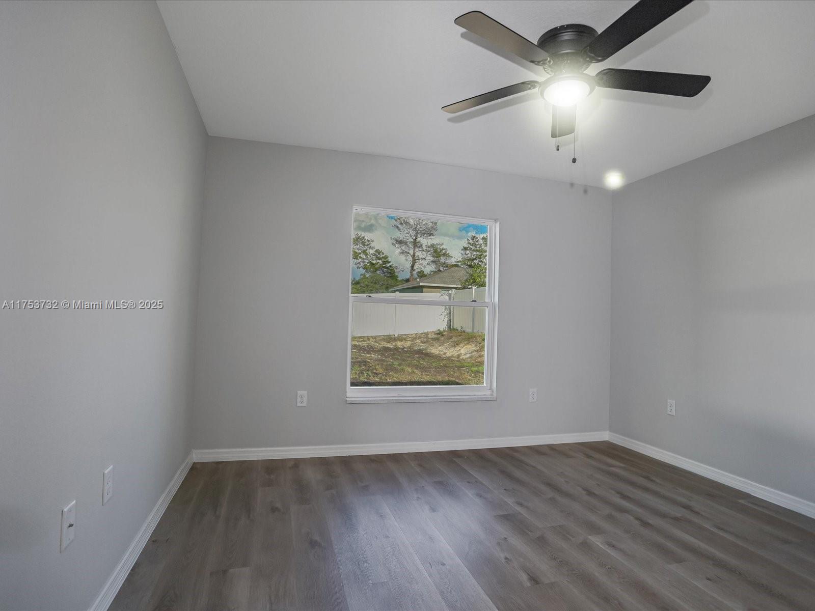 MARION OAKS UN FOUR - Residential