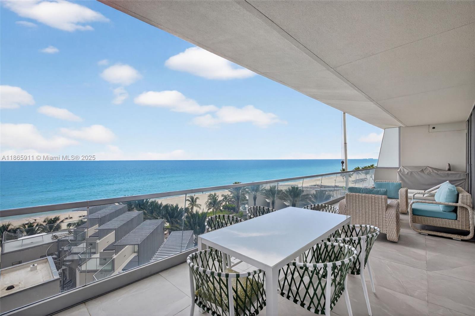 18501 Collins Ave 501