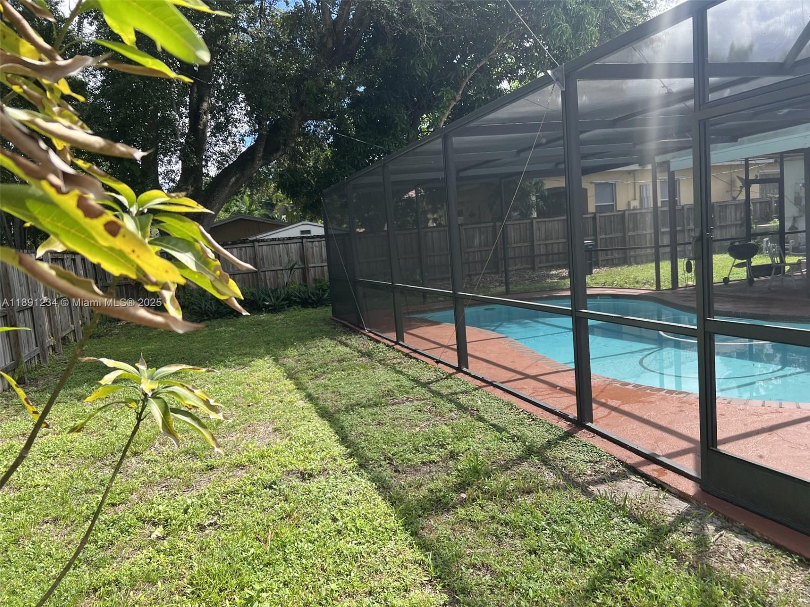 REV PL OF COUNTRY CLUB ES - Residential