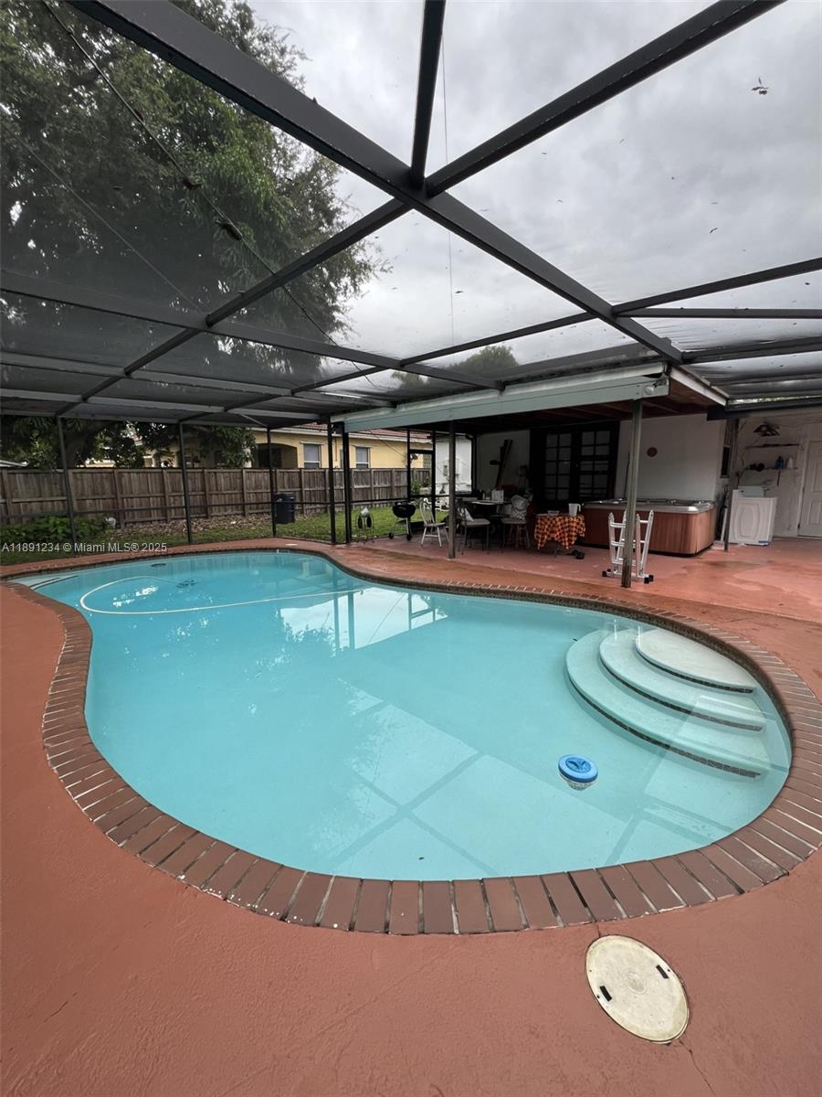 REV PL OF COUNTRY CLUB ES - Residential