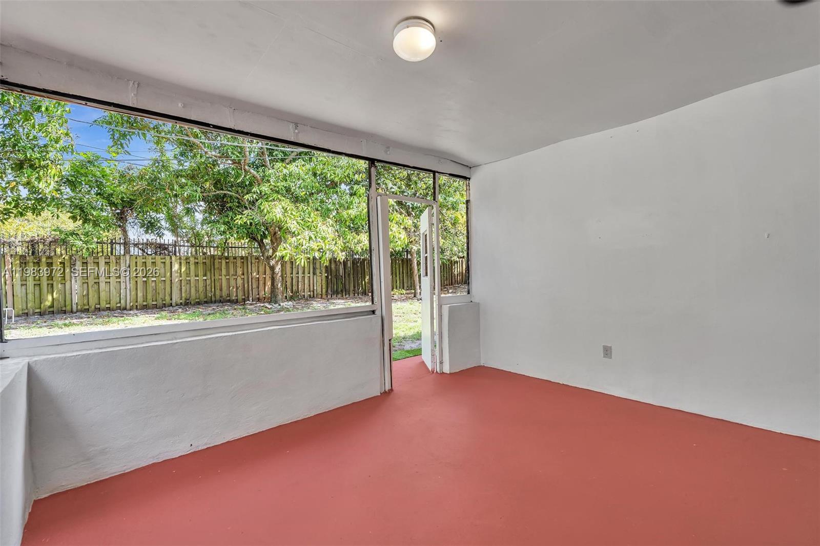 SUNSHINE VILLAS - Residential Income