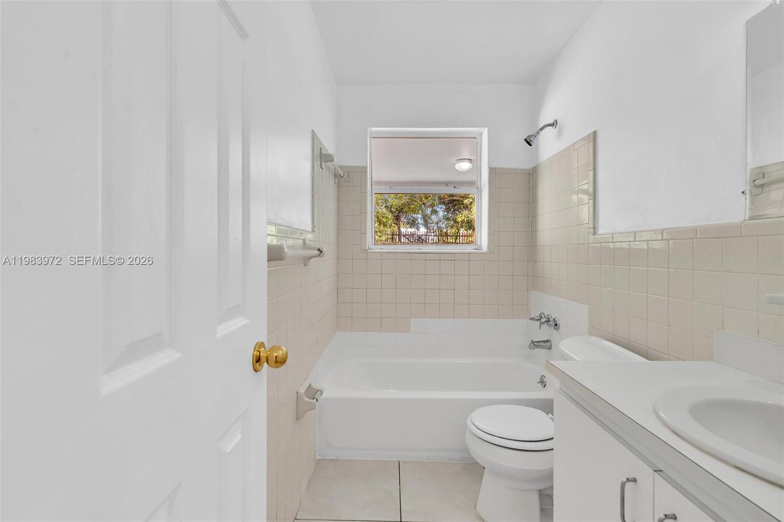 SUNSHINE VILLAS - Residential Income