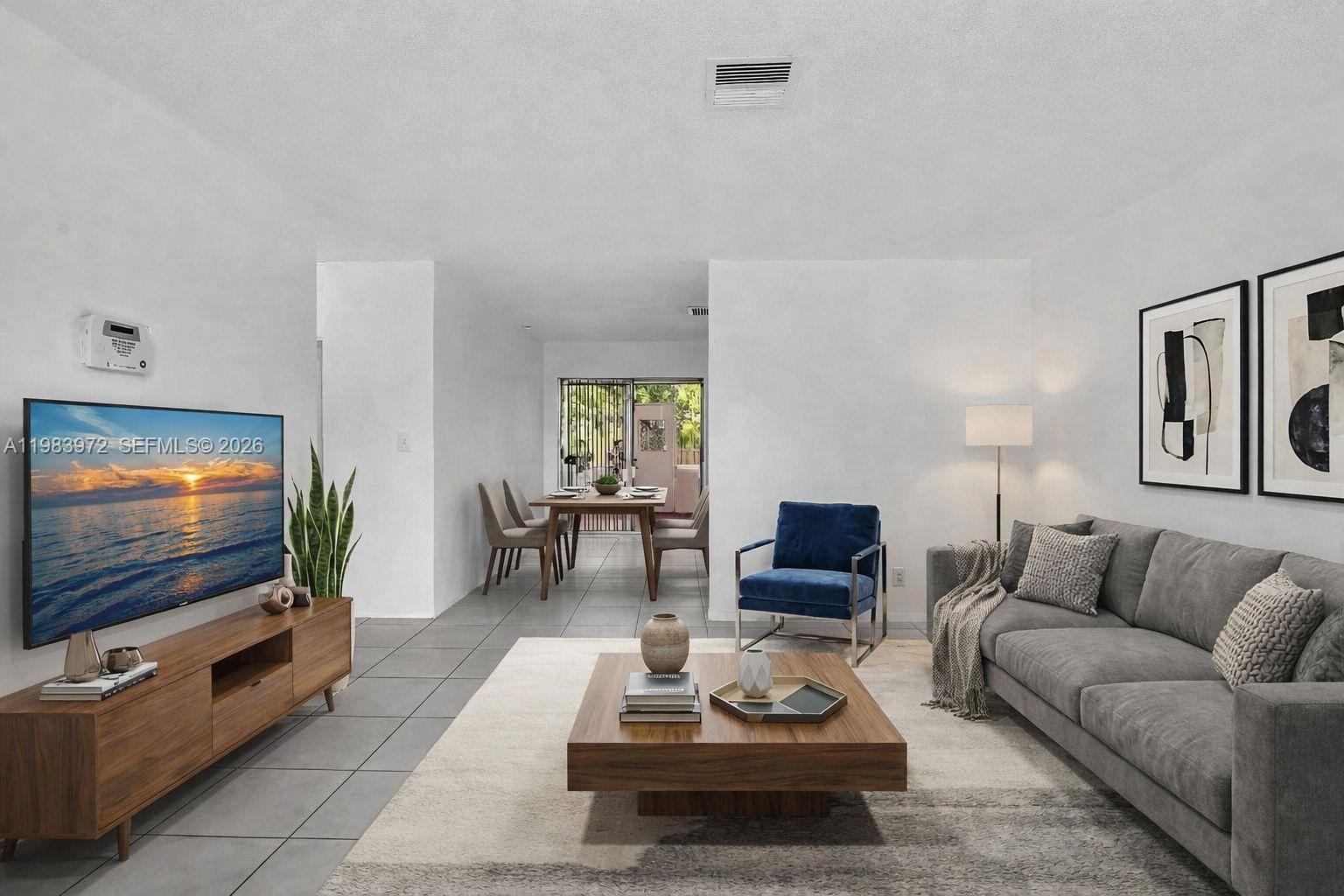 SUNSHINE VILLAS - Residential Income