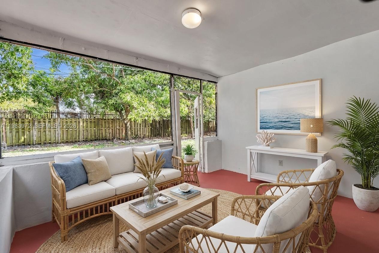 SUNSHINE VILLAS - Residential Income