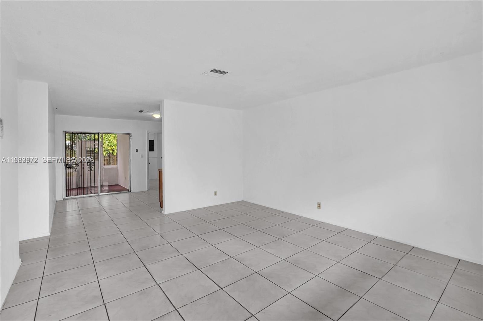 SUNSHINE VILLAS - Residential Income