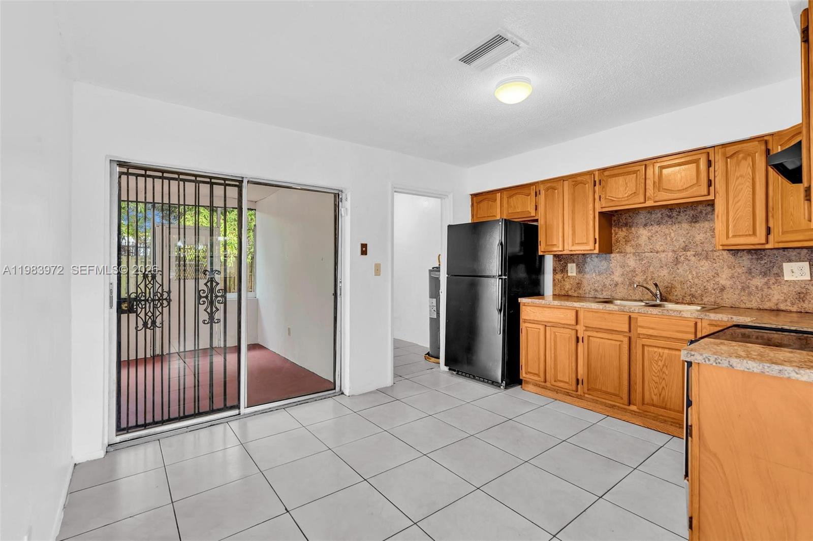 SUNSHINE VILLAS - Residential Income