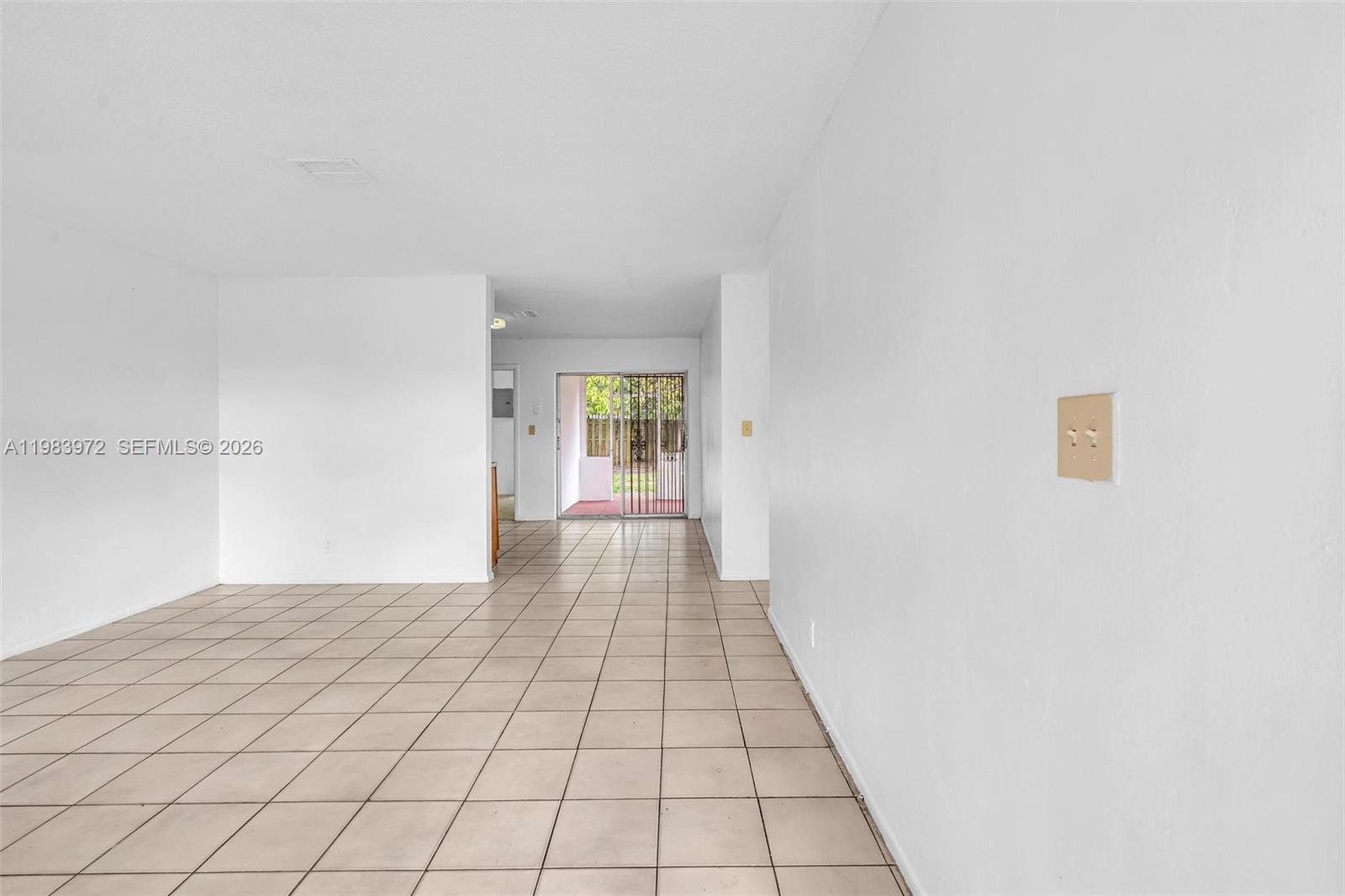 SUNSHINE VILLAS - Residential Income