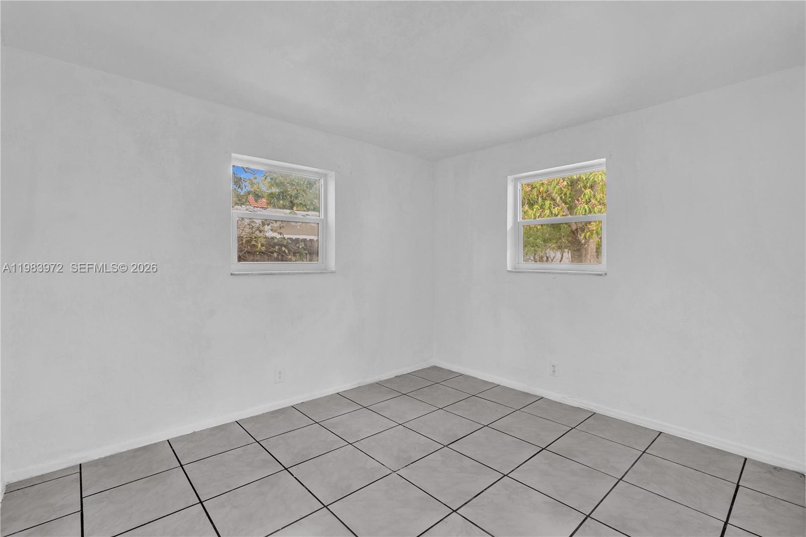 SUNSHINE VILLAS - Residential Income