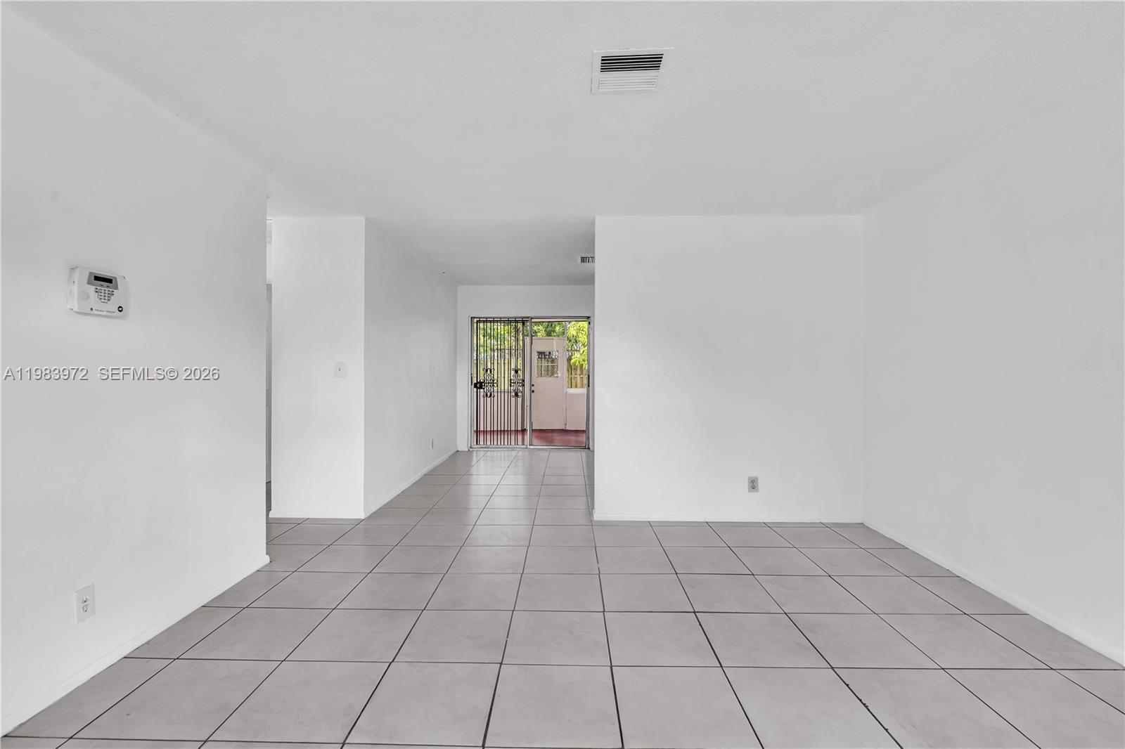 SUNSHINE VILLAS - Residential Income