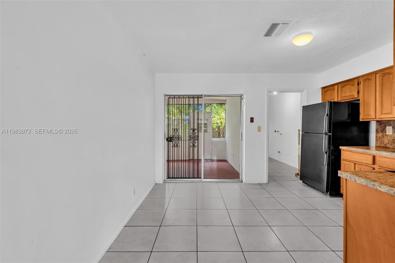 SUNSHINE VILLAS - Residential Income