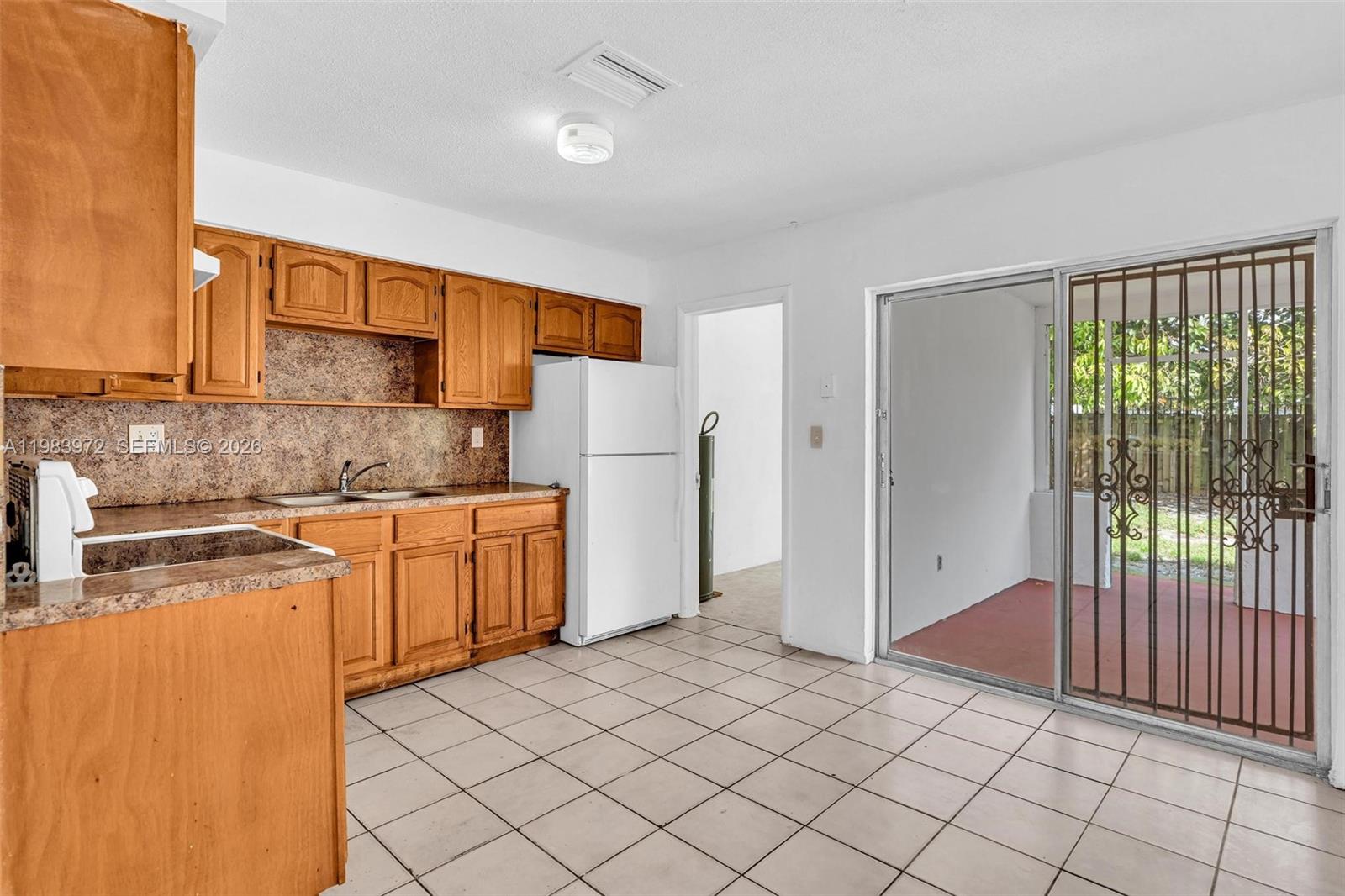 SUNSHINE VILLAS - Residential Income