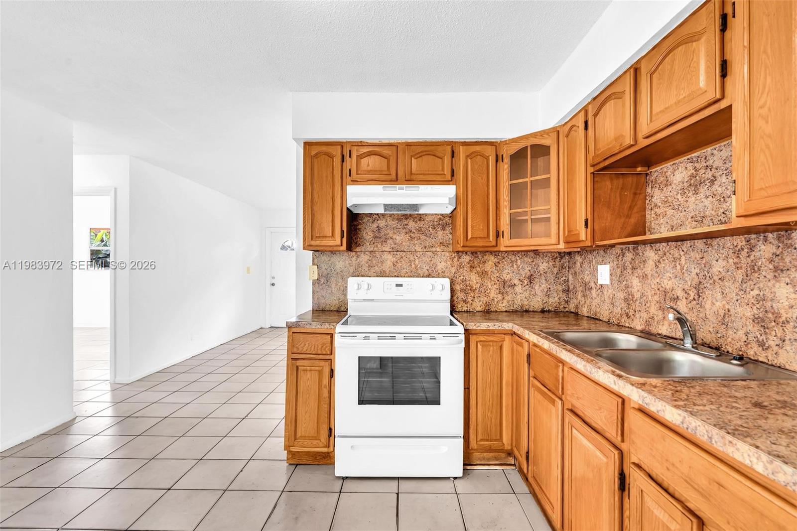 SUNSHINE VILLAS - Residential Income