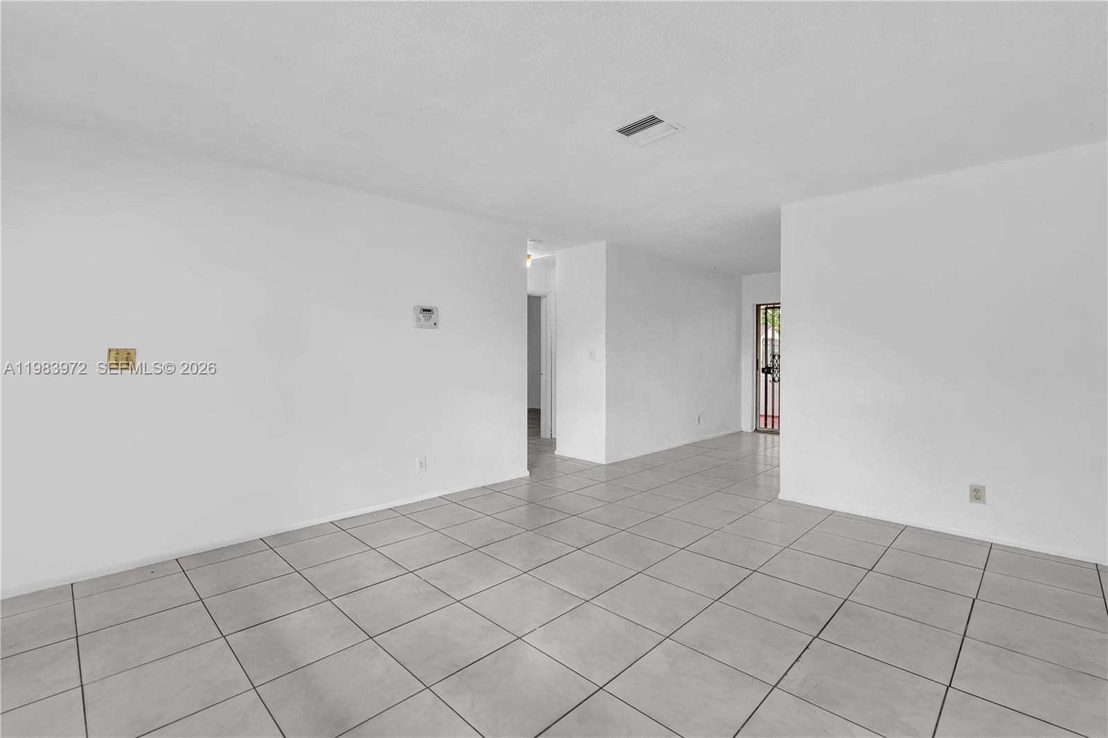 SUNSHINE VILLAS - Residential Income