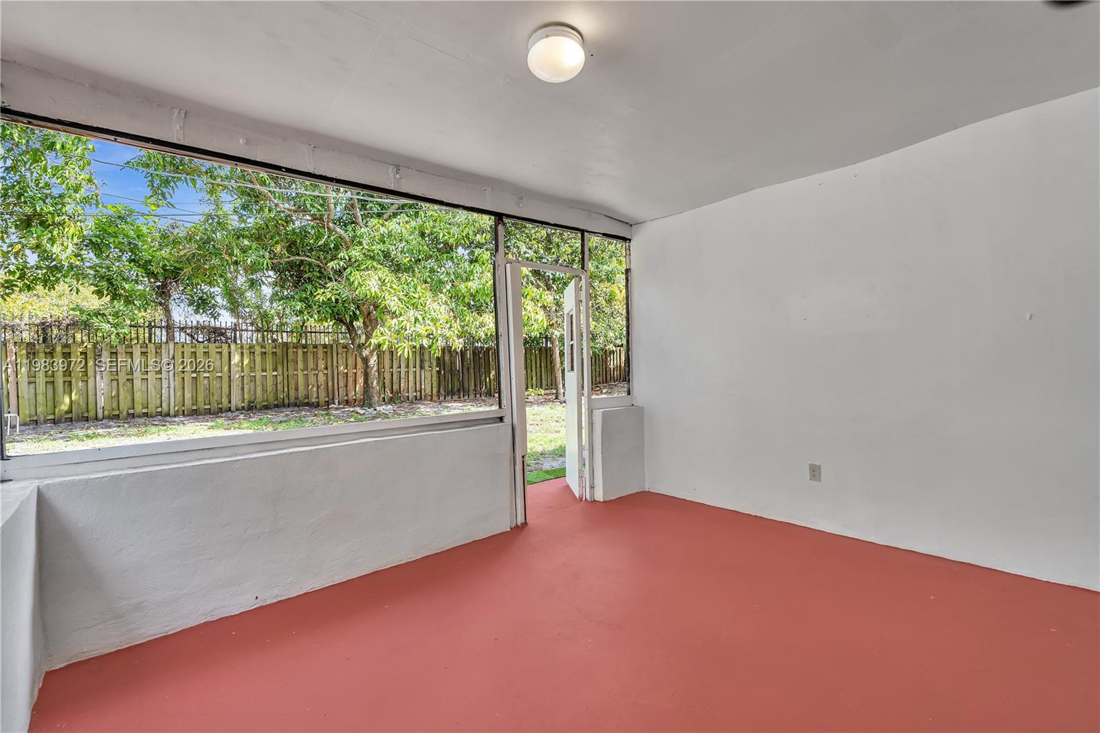 SUNSHINE VILLAS - Residential Income