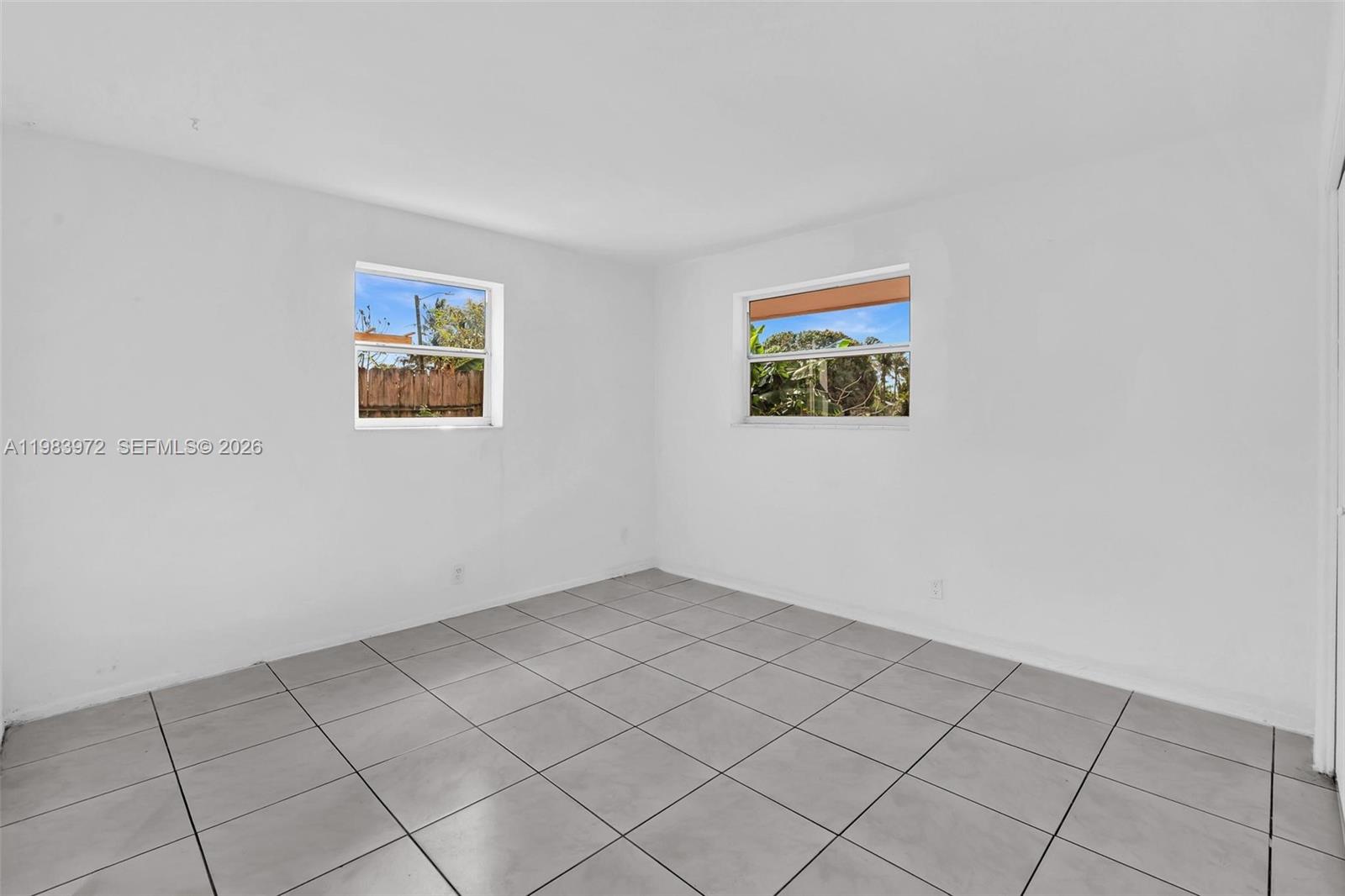 SUNSHINE VILLAS - Residential Income