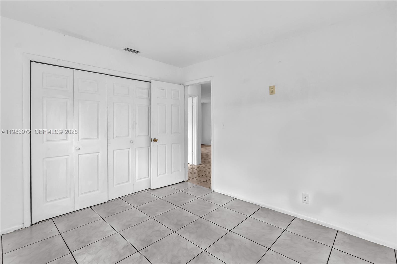 SUNSHINE VILLAS - Residential Income