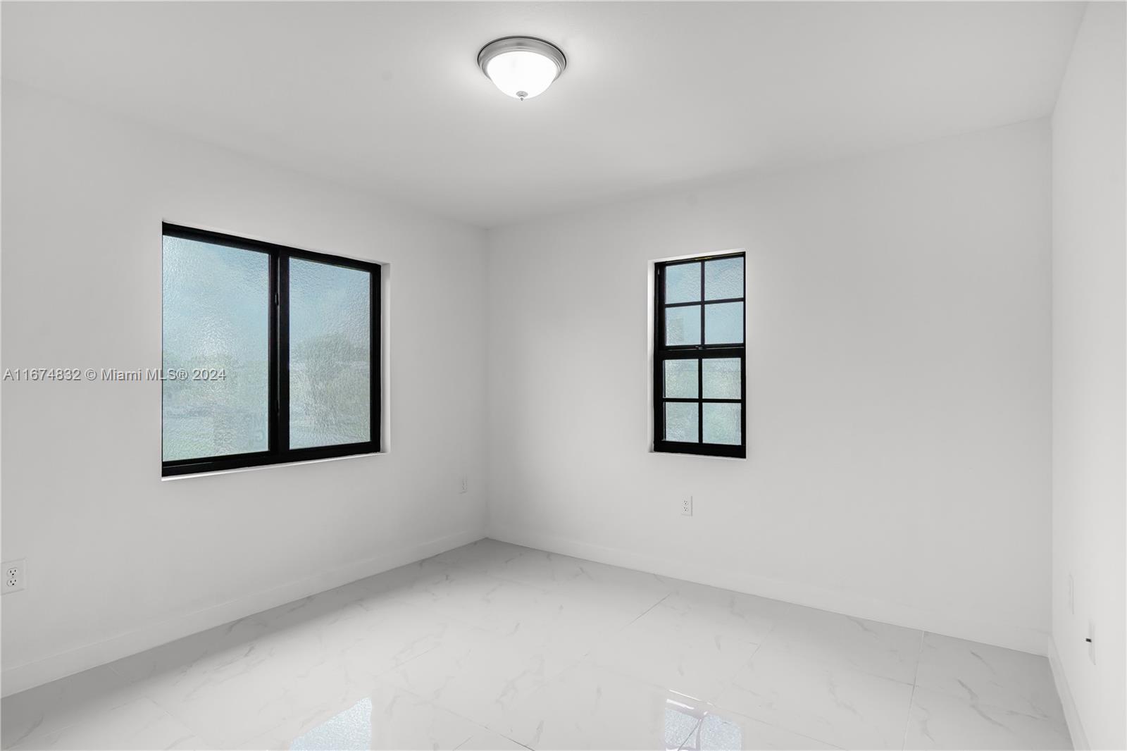 1231-1233 NW 9 AVE CONDO - Residential