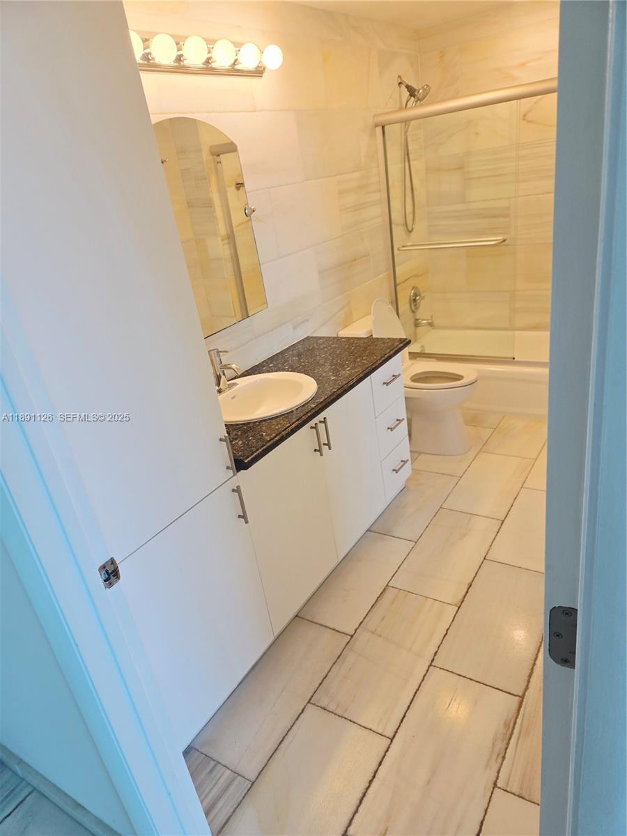 CORAL SEA VIEW CONDO - Residential Lease