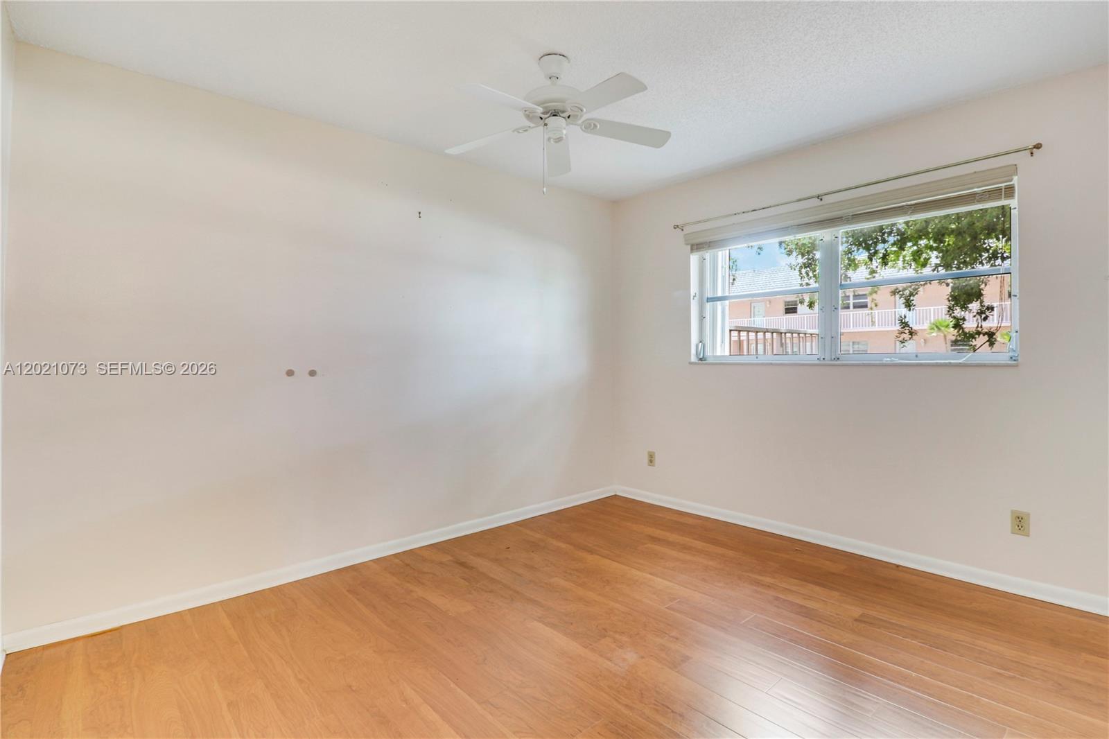 THE LITTLE CLUB CONDO - Residential