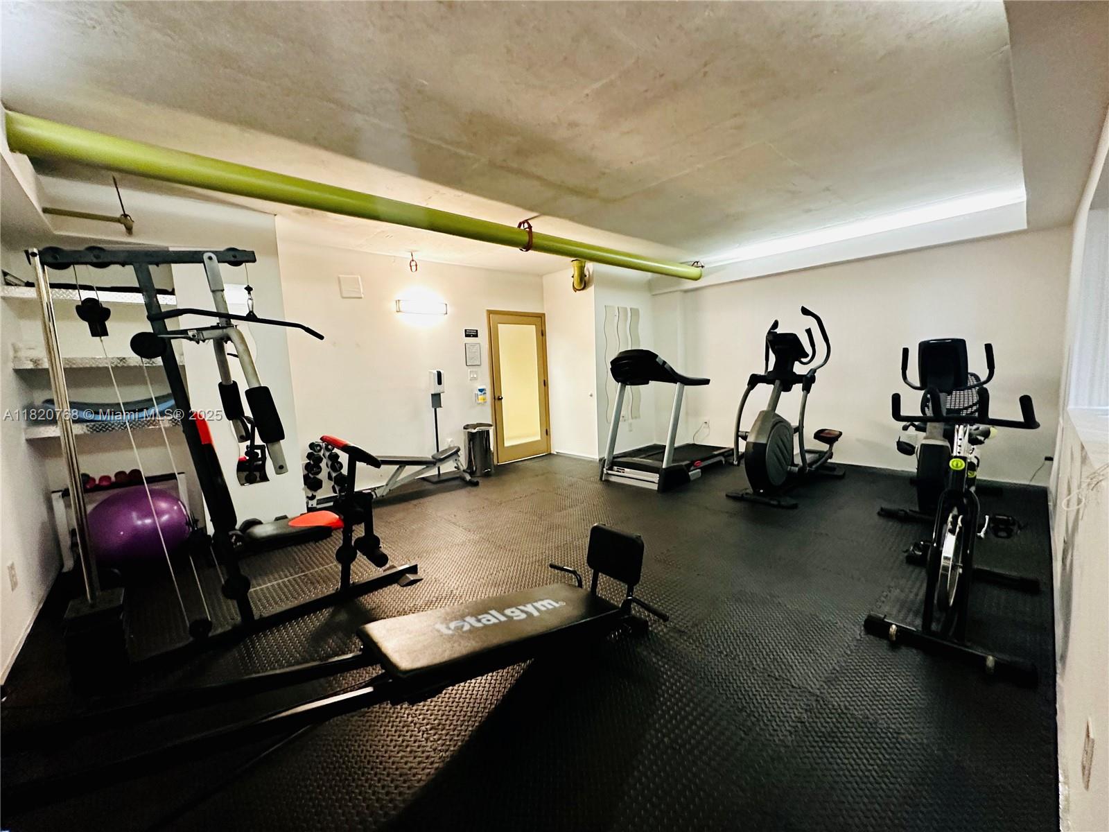 STRATFORD TOWERS CONDO - Residential Lease