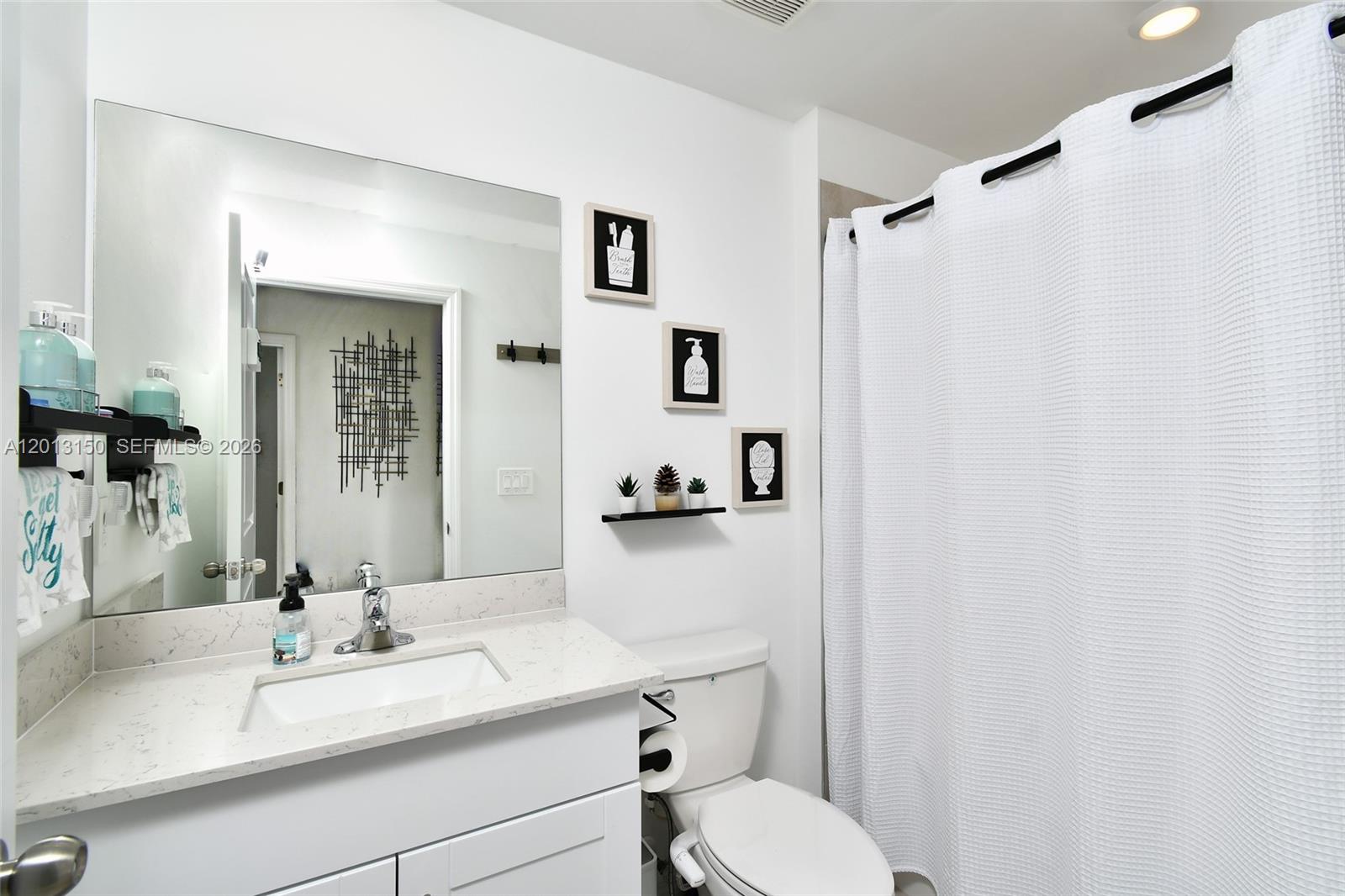 Savannah Lakes - Residential