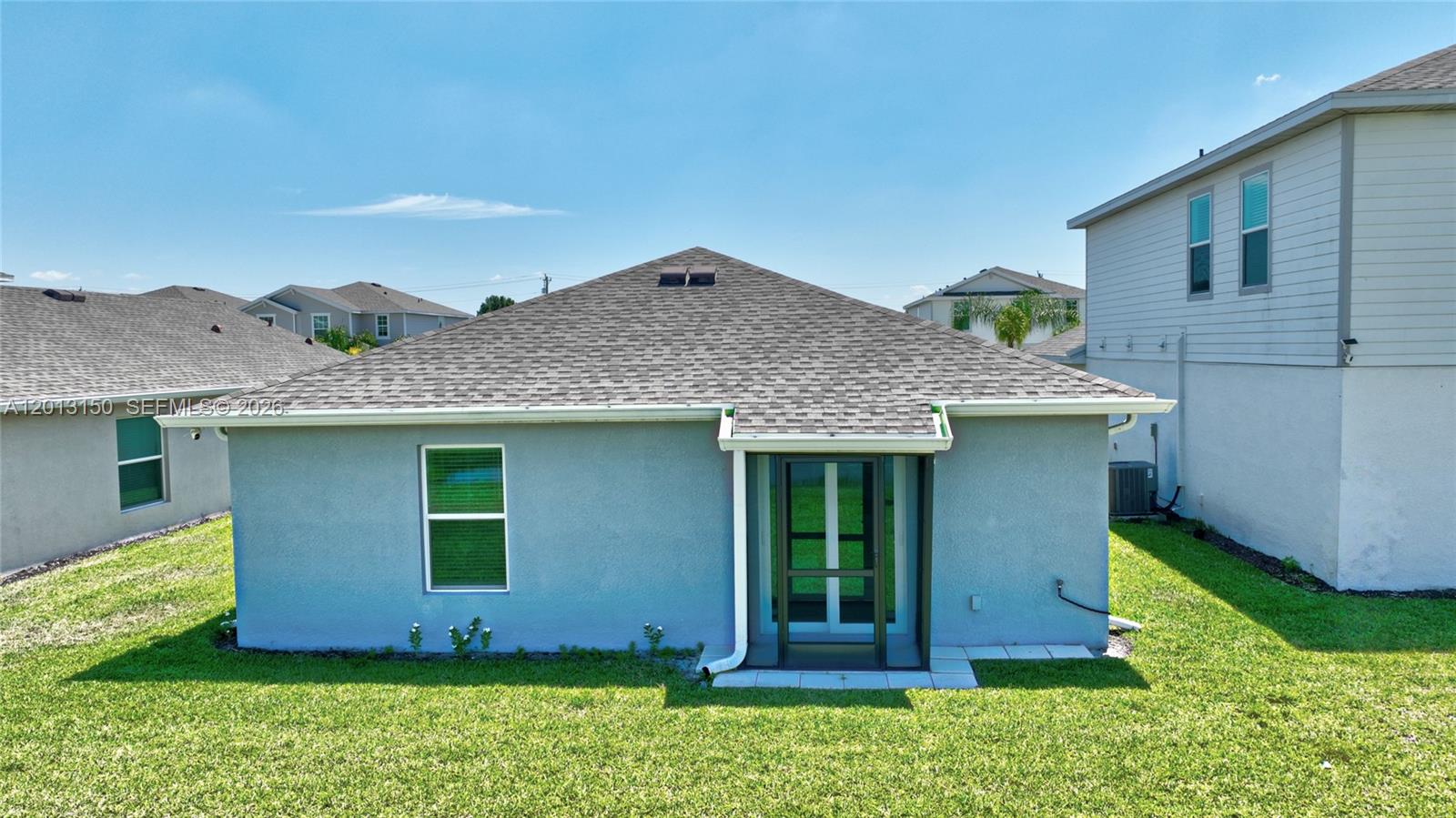 Savannah Lakes - Residential