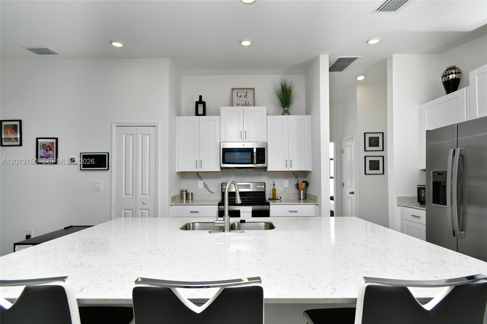 Savannah Lakes - Residential