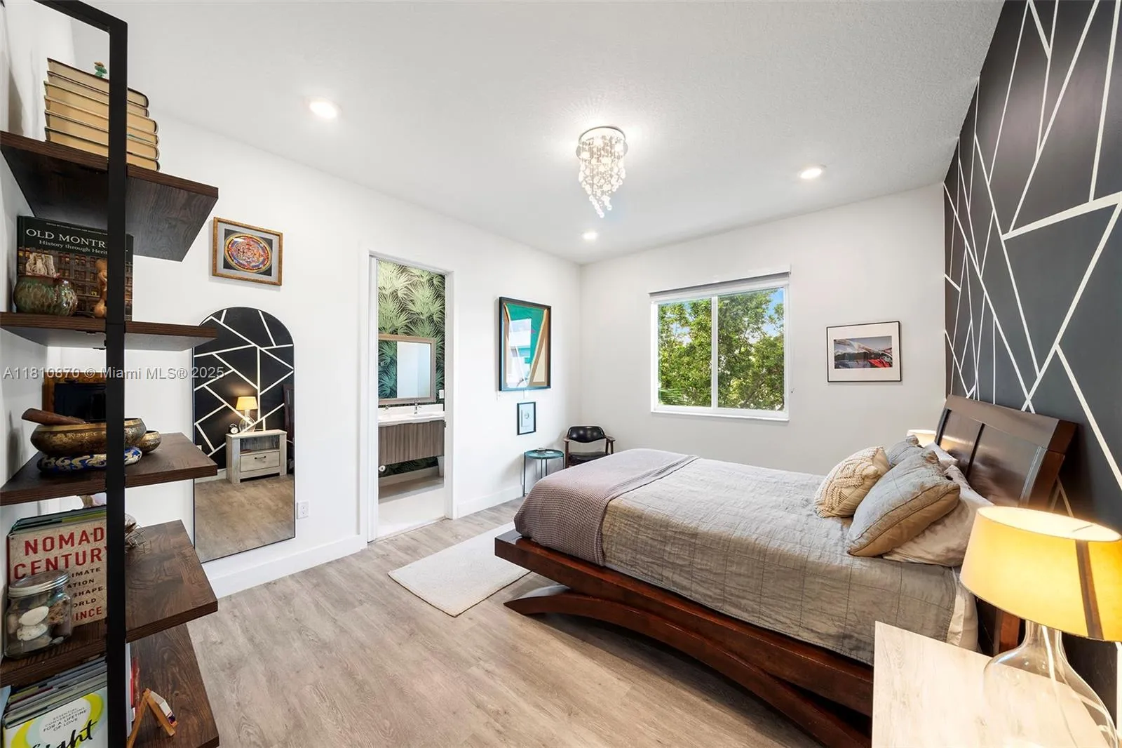 Doral, Florida 33178, United States, 3 Bedrooms Bedrooms, ,3 BathroomsBathrooms,Residential,Pending,140448