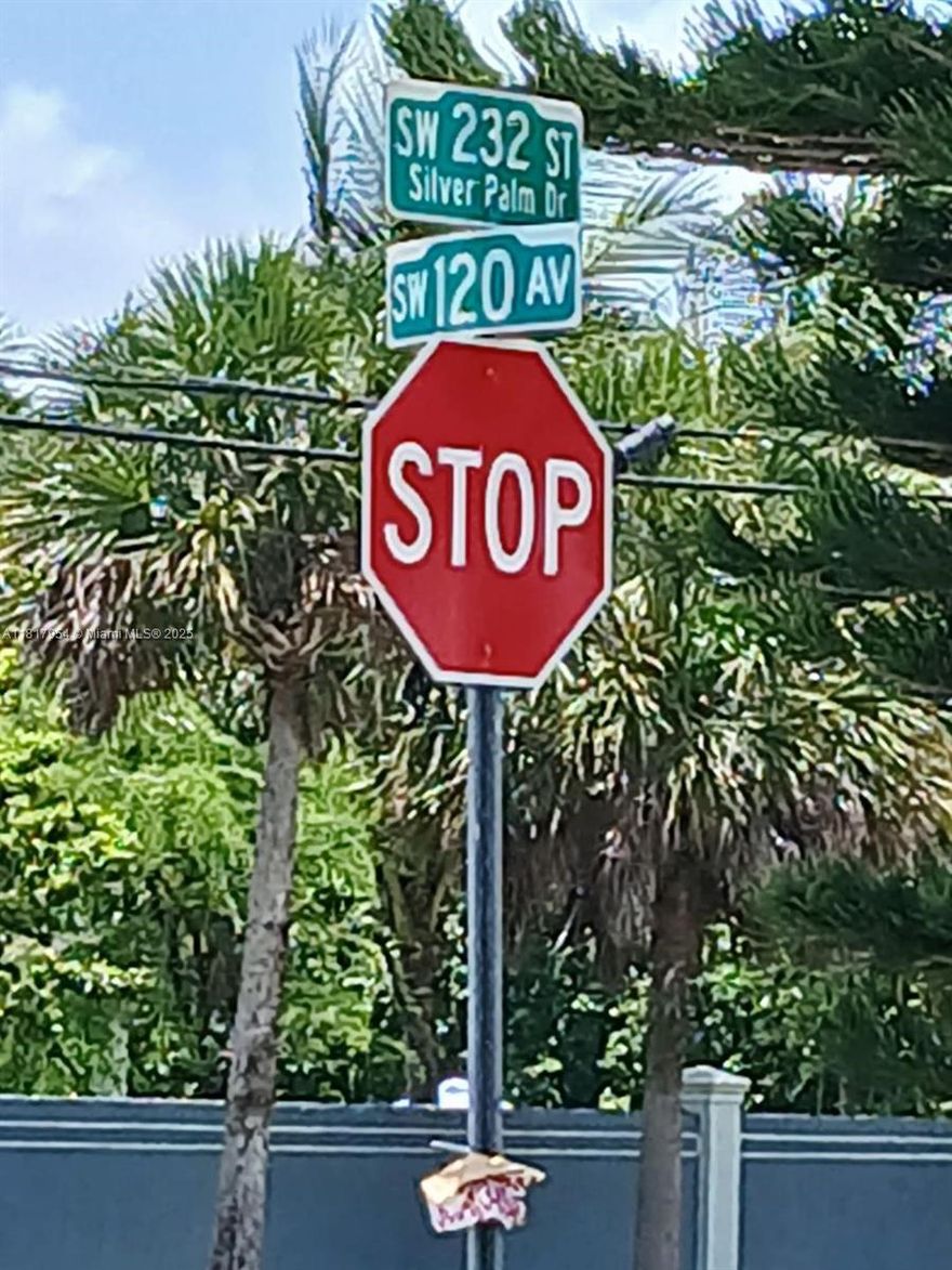 1 ACRE CORNER LOT PARCEL WITH POTENTIAL OF SUBDIVISION OR TO BUILD YOUR SPACIOUS DREAM HOME. GREAT AREA AND LOCATION WITH QUICK ACCESS TO US1 AND TURNPIKE.