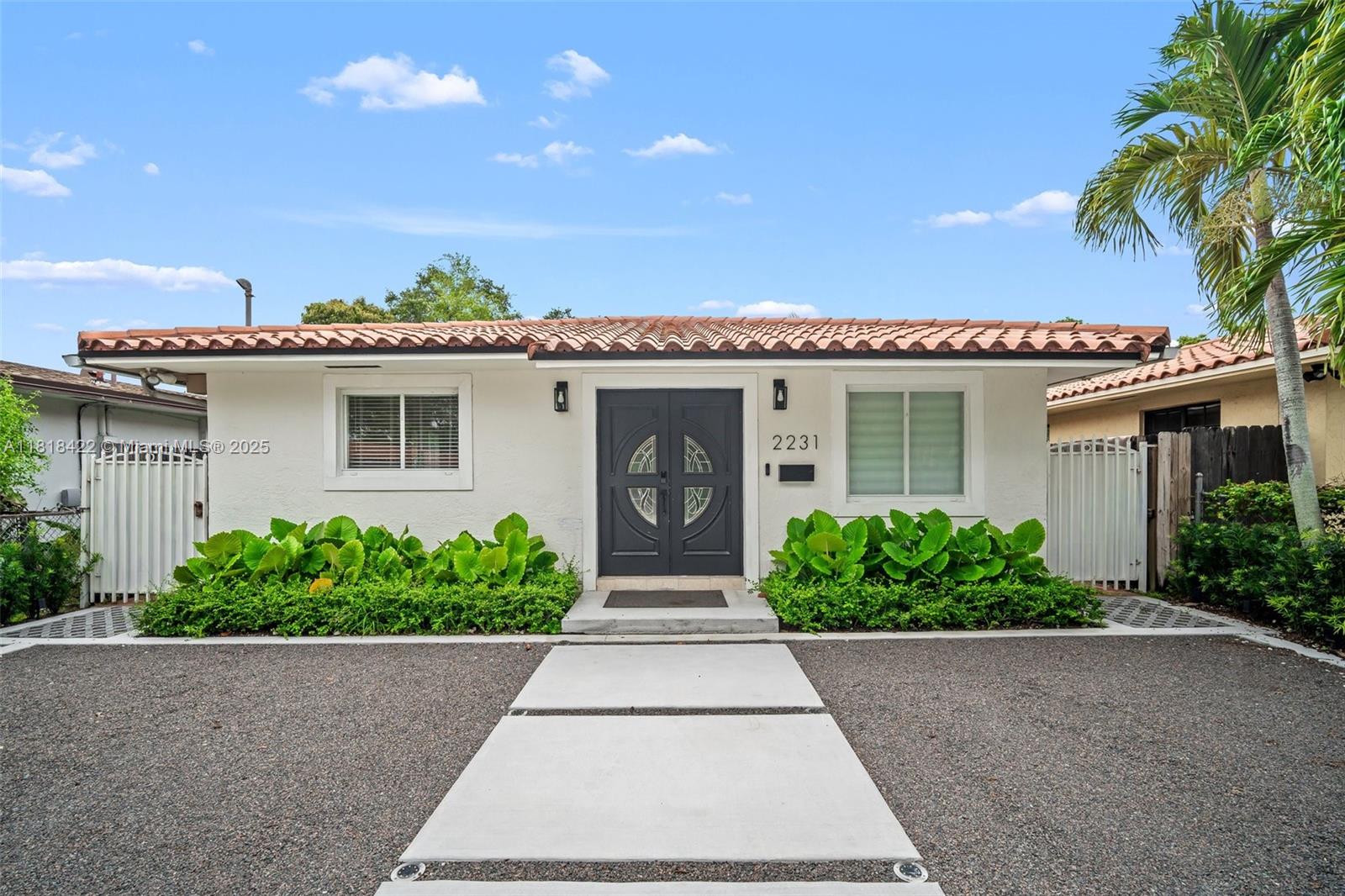 2231 Sw 63rd Ave, Miami, Broward County, Florida - 3 Bedrooms  
2 Bathrooms - 