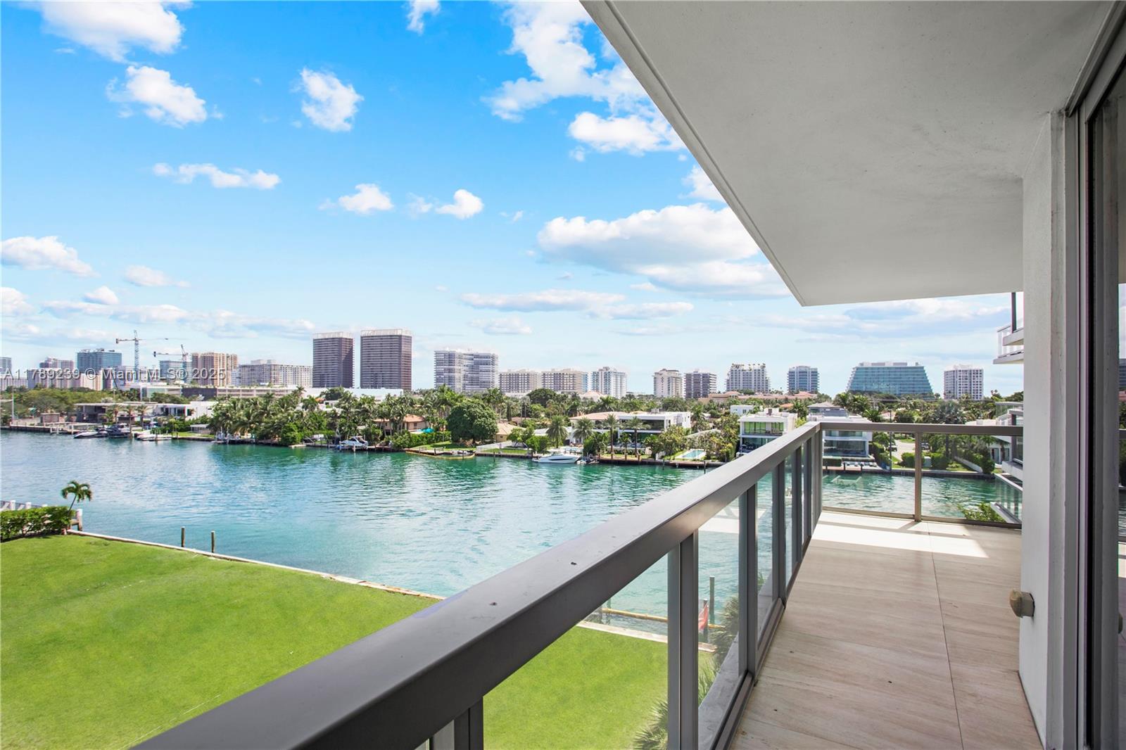 THE IVORY RESIDENCE CONDO - Residential