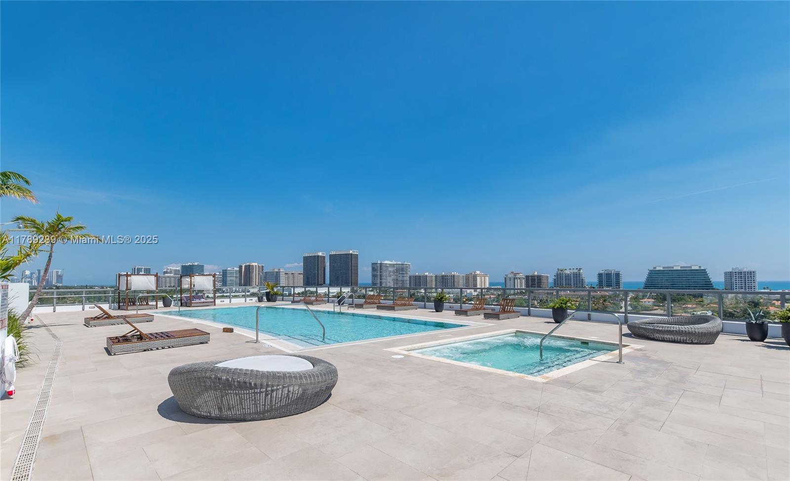 THE IVORY RESIDENCE CONDO - Residential