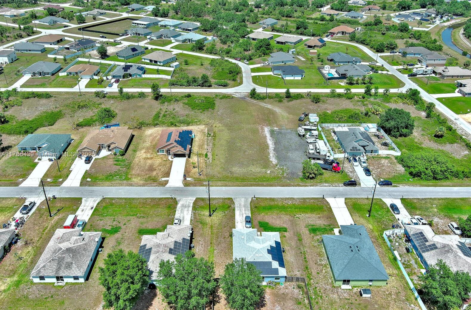 LEHIGH ACRES - Land