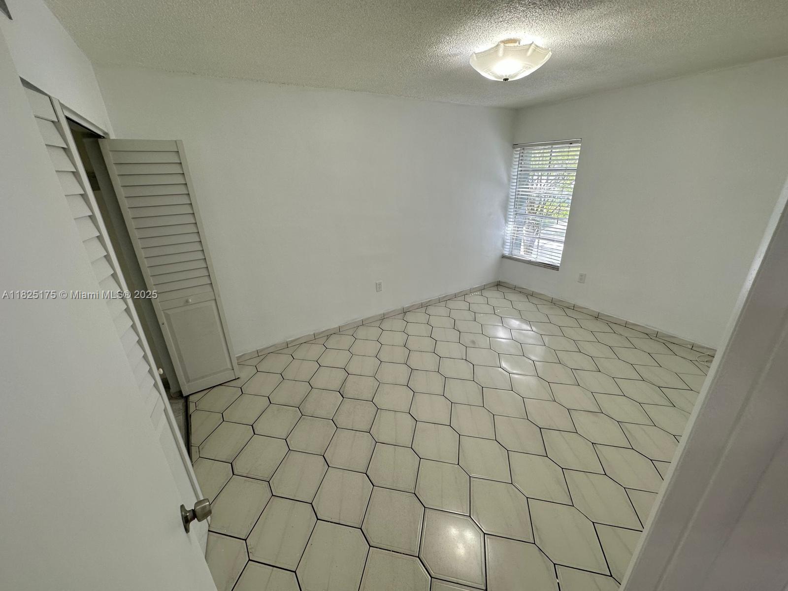 820 Salzedo St 201