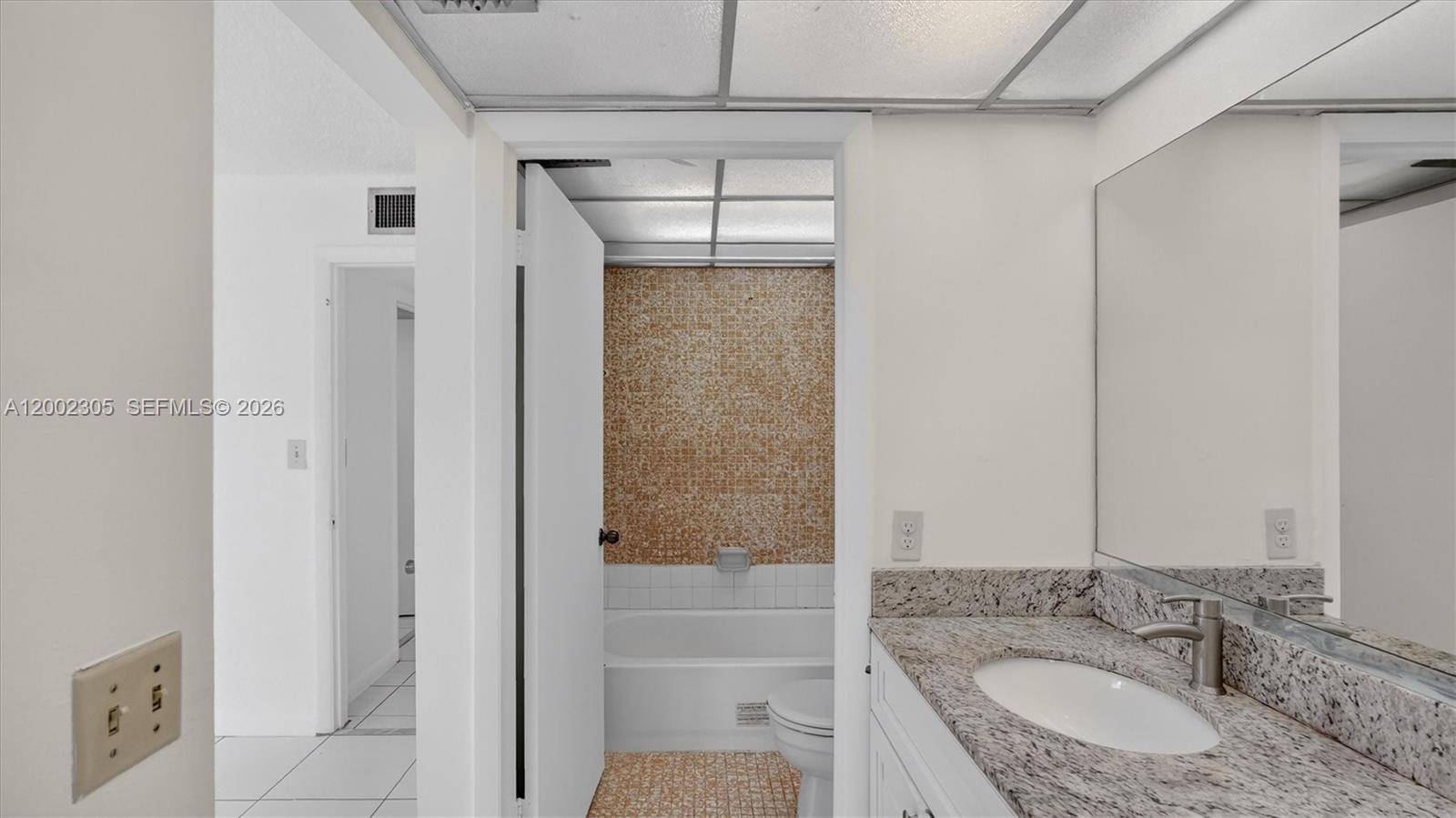 THE GARDENS OF KENDALL CO - Residential