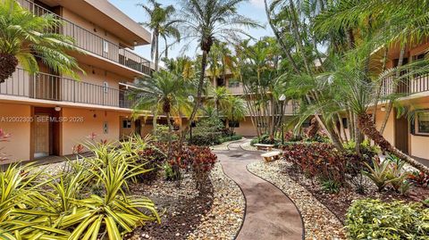Photo of 10975 SW 107th St #202, Kendall, FL 33176 (MLS # A12002305)