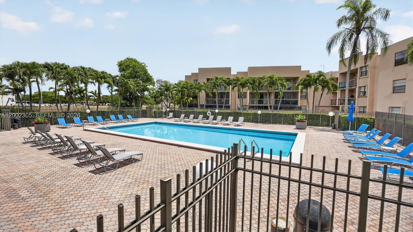 THE GARDENS OF KENDALL CO - Residential